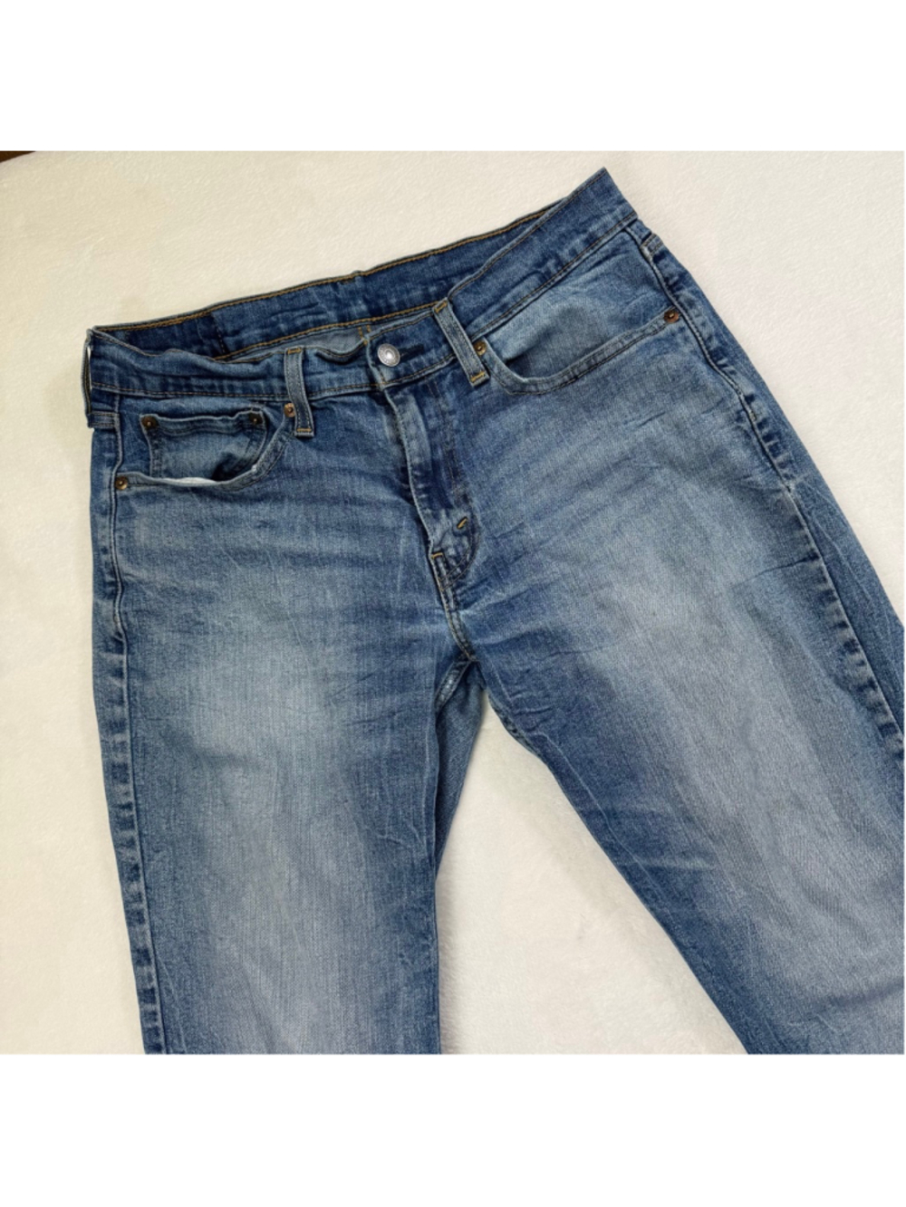 Men's Levi's 514 31x30 Blue Straight Jeans Light Wash